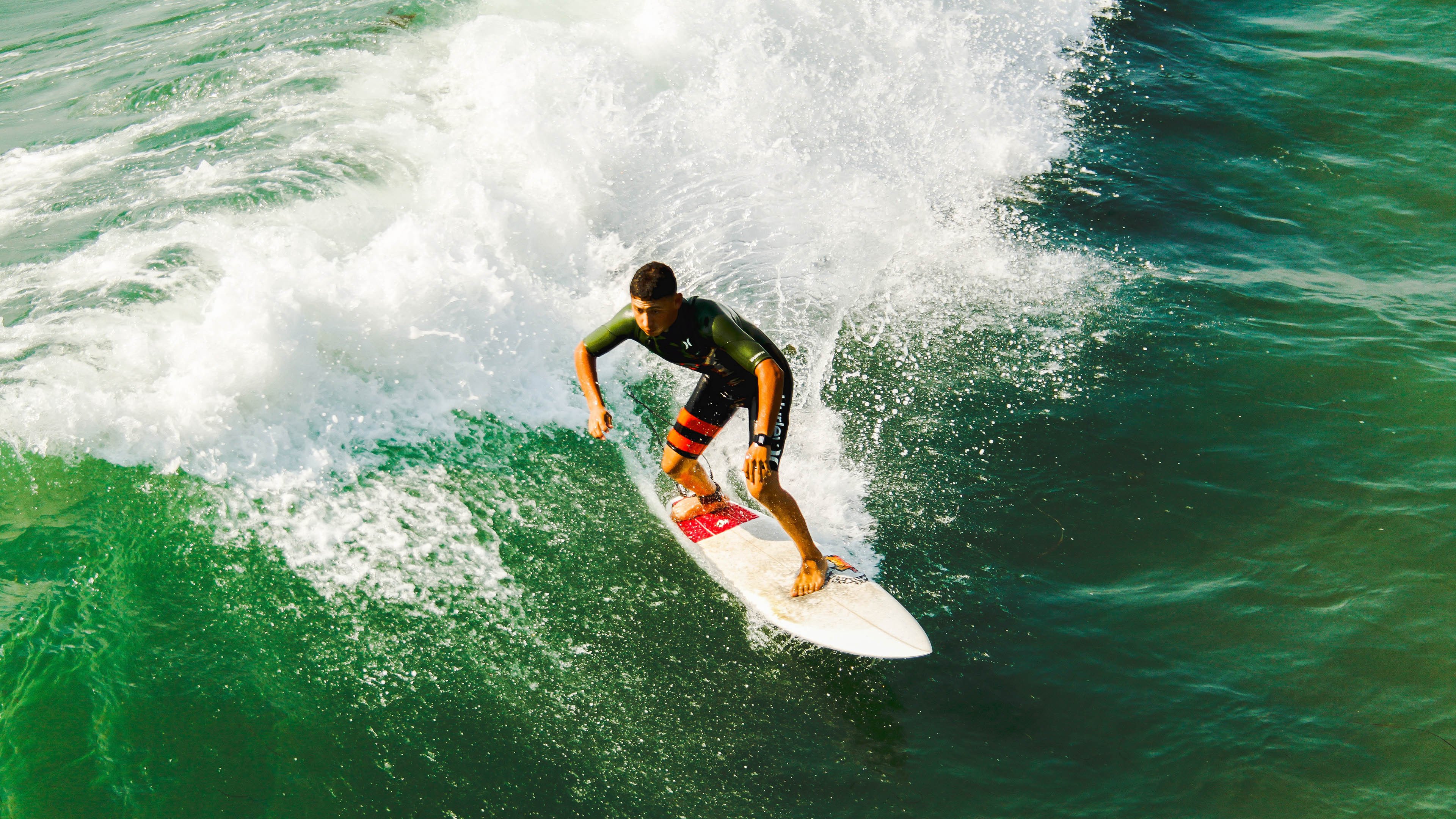 智利对阵阿森纳，萨卡完成自我救赎的传奇之夜