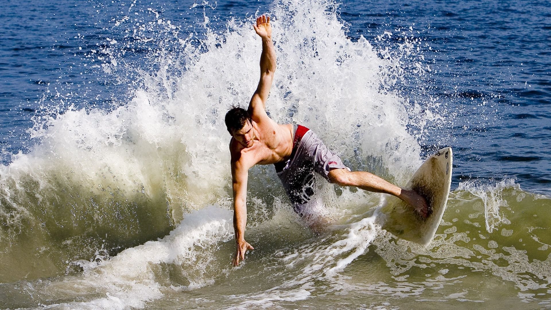 三笘薰硬仗之王，当美国铁血防线遭遇阿根廷探戈舞步